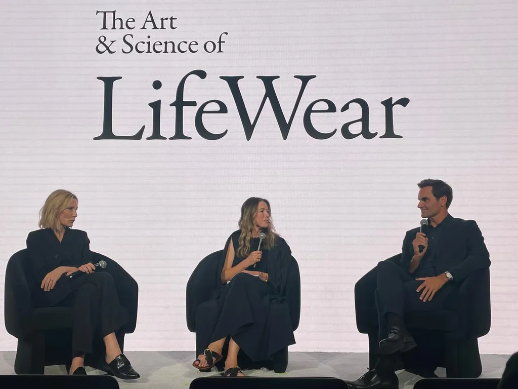 Cate Blanchett dan KAWS ”Memperkuat” Uniqlo